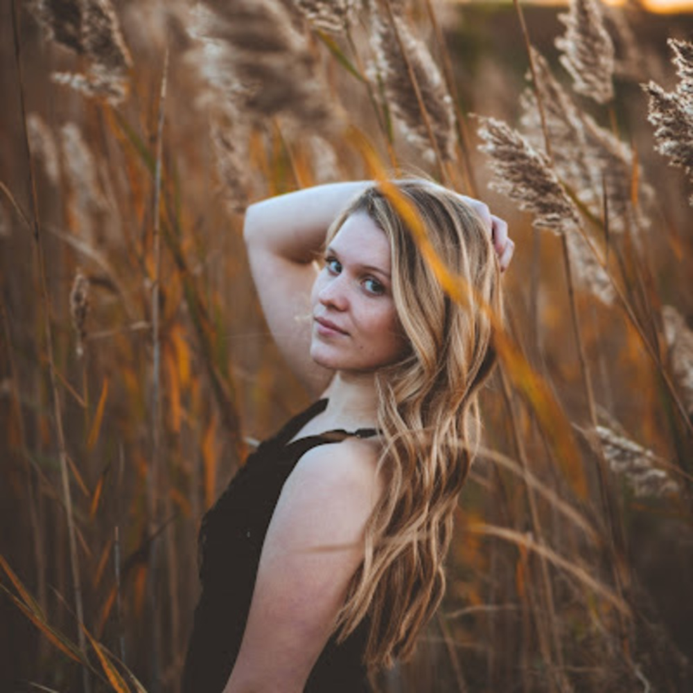 Meet your Posher, Brooke